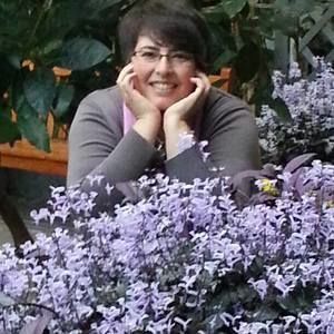 Meet your Posher, Flo